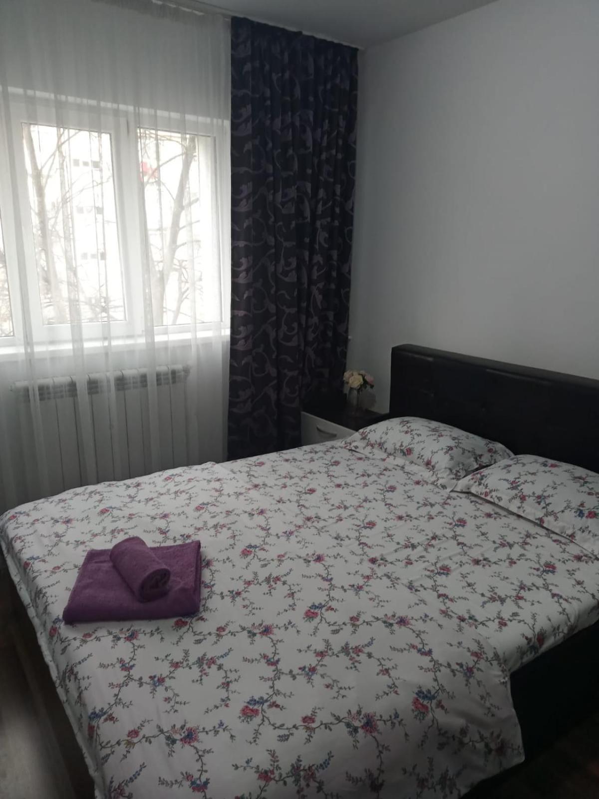 Penti Apartament Suceava Exterior foto