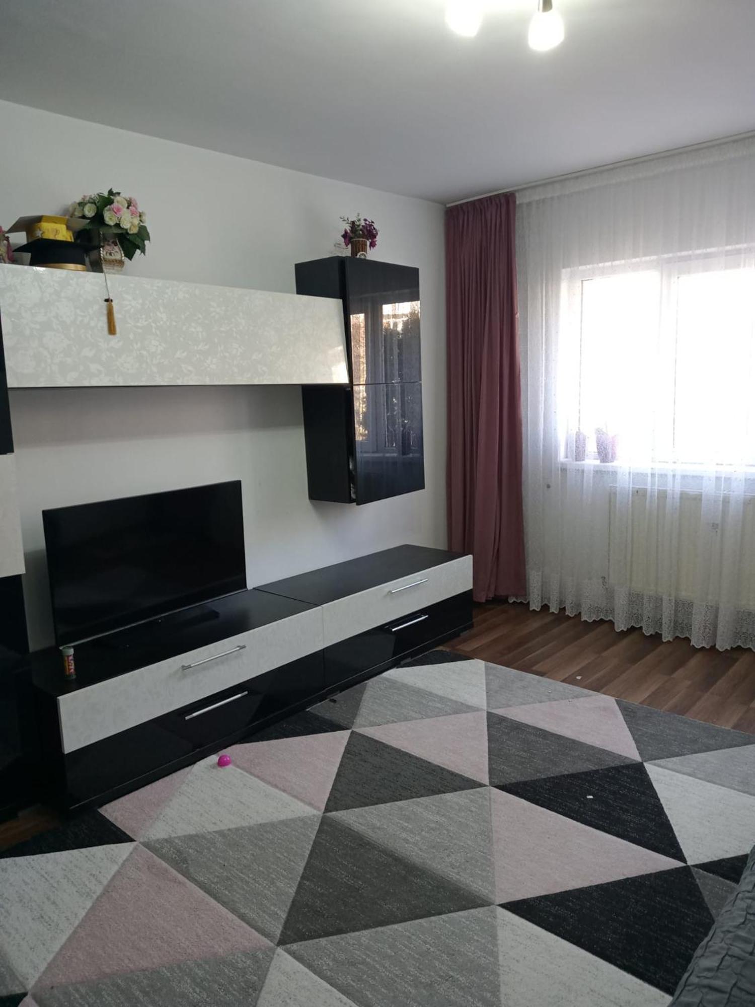 Penti Apartament Suceava Exterior foto